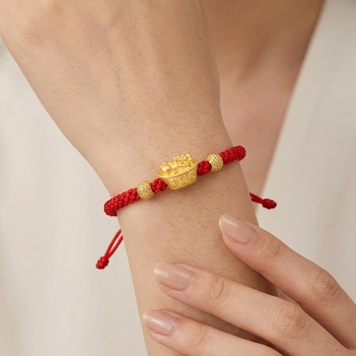 24K Fu Dog with Diamond Cut Beads on Red Nylon