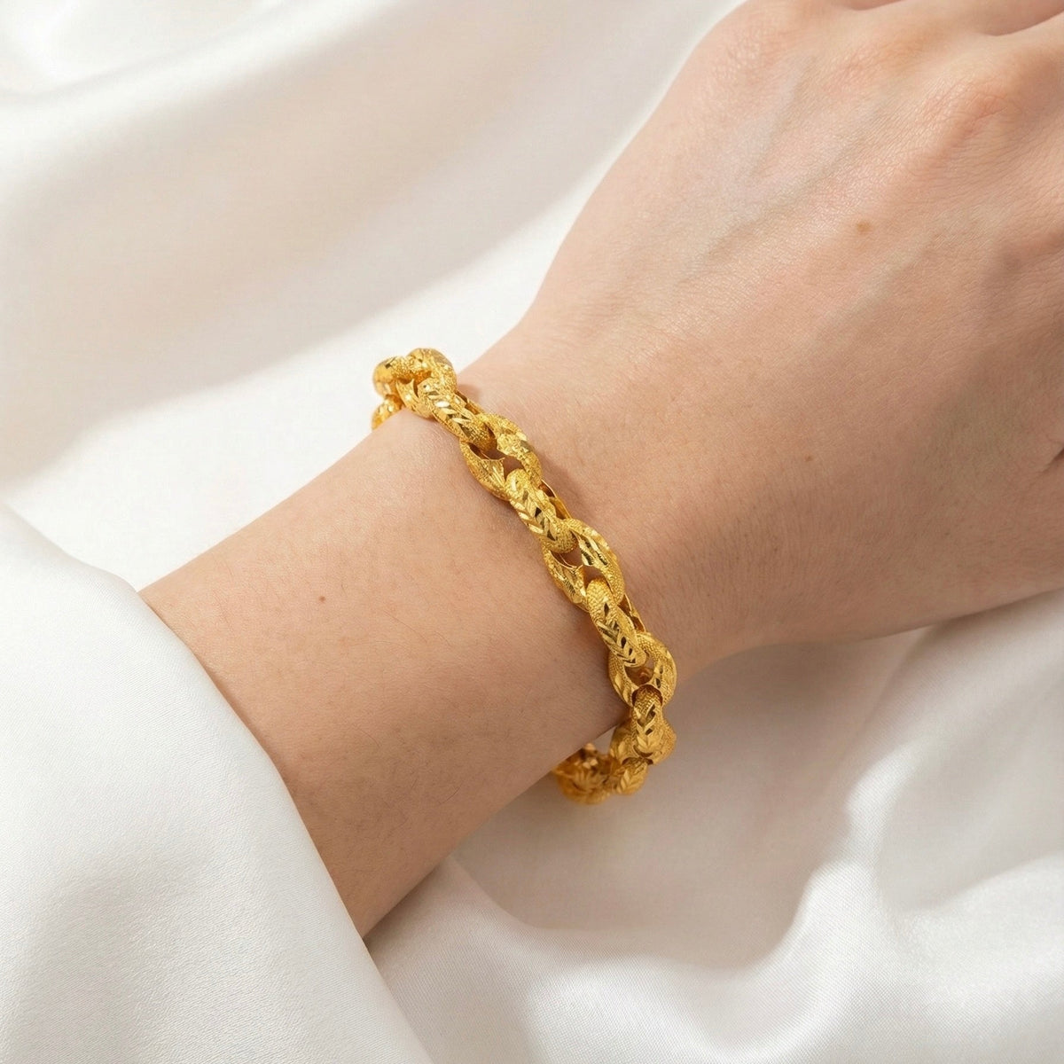 10MM Diamond Cut Puffed Mariner Link Bracelet